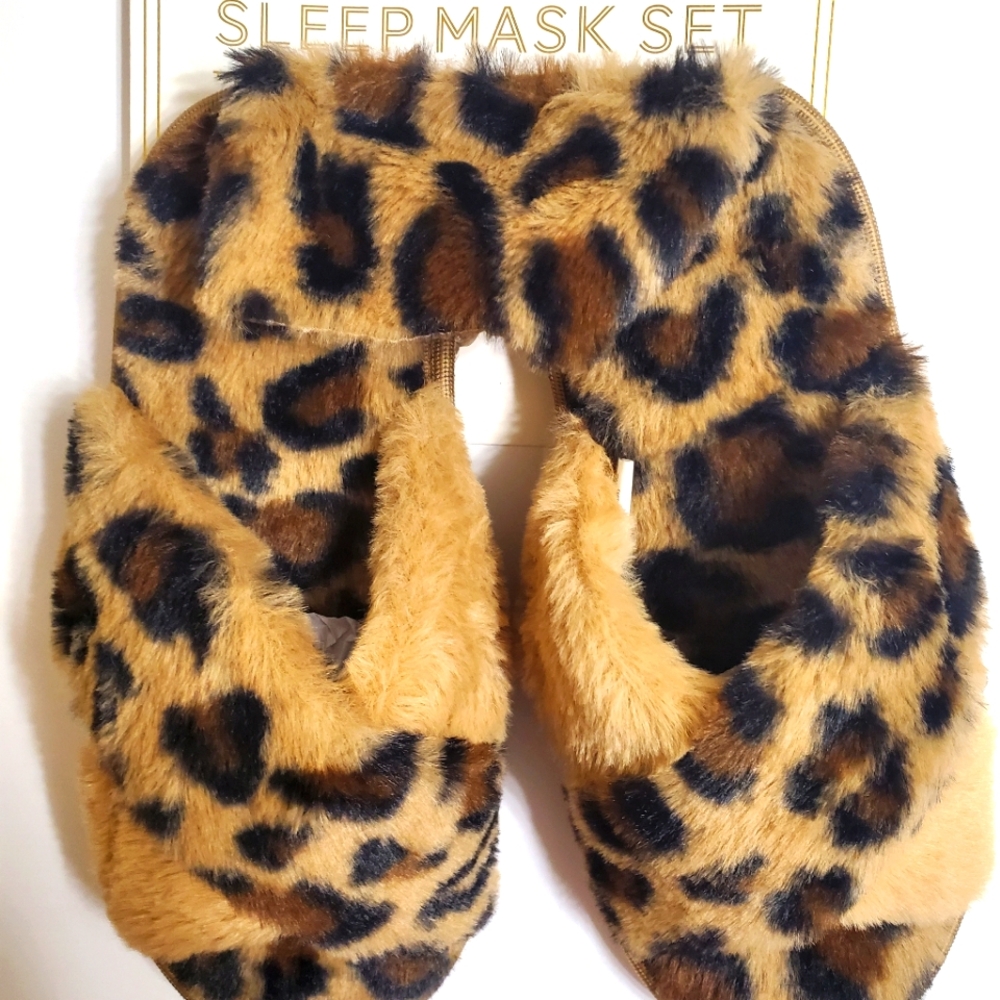 Women's Mudpie Slippers and matching Sleep mask , Animal print